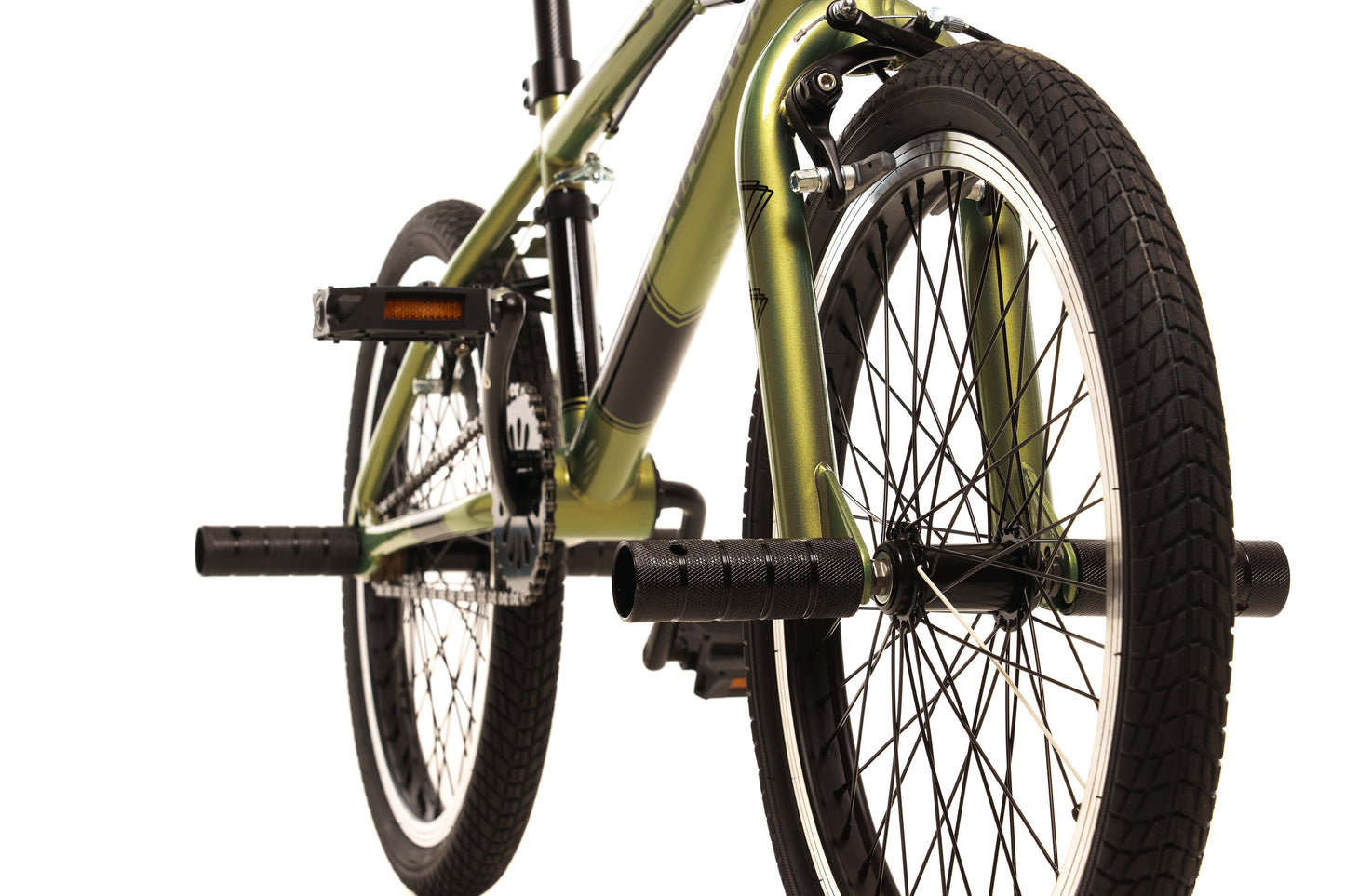 Avalanche Dv8 20" Freestyle Bike